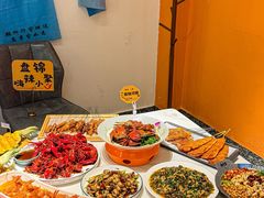 -嗨辣小聚·盘锦河蟹·海鲜烧烤龙虾(盘锦十年好店)