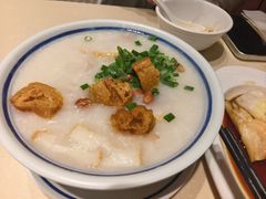 金牌艇仔粥-香港池仔记肠粉王(博多新记襄阳南路店)