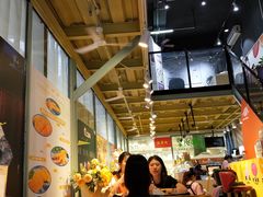 大堂-花果津喜·高端果切(汇一城总店)