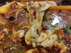 -鸿顺老铁锅美蛙鱼府(解放碑店)