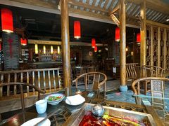 -张大胡子鱼头火锅酒楼(长益路店)