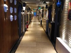 -环球梦主题KTV(曲阳生活购物中心店)