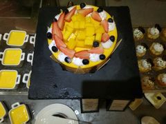 -海口绿发希尔顿酒店-田园汇自助餐·三文鱼·海鲜