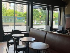 -星巴克(杭州银泰城西一店)