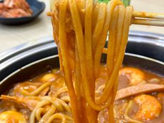 -三清洞摩西韩式年糕火锅(威高广场店)