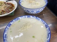 鱼汤面-雪琴面馆富安特色鱼汤面(城中花园店)