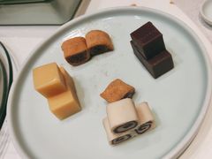 宫廷点心拼盘-羲和雅苑•北京烤鸭(陆家嘴中心店)