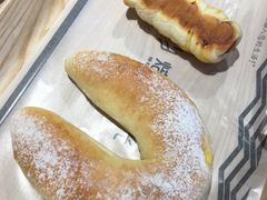 -焙丽拾光(麦凯乐直营店)
