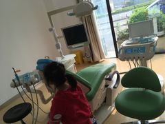 -赫尔森口腔·牙齿种植修复