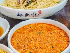 -裕兴记•蟹黄面馆(人民广场店)