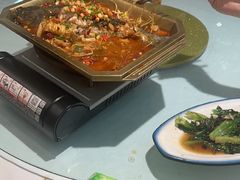 -刘姐啤酒鱼民族演艺餐厅(西街总店)