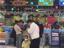 点击看大图 -万达宝贝王(西宁店)