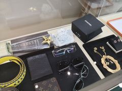 -妃鱼奢侈品回收寄卖(太古汇店)