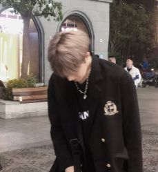 -川和潮人