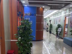 -茂菊口腔连锁(浦东南路店)
