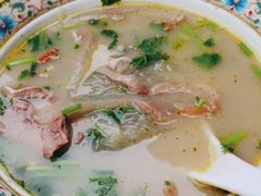 -金杨拉面王小吃面馆·牛三宝面·红烧牛肉粉