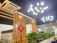 -休记光头香辣蟹干锅店(衣冠庙店)