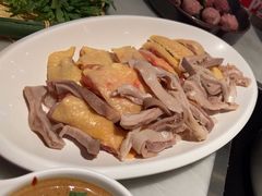 -尚尚仙·酸汤猪手·猪肚鸡火锅(华联万柳购物中心店)