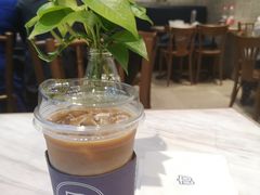冰拿铁-巴黎贝甜(常德路店)