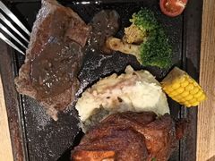 -豪客来牛排(人民东路店)