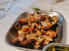 -石牌岭小亮蒸虾•湖北老字号(左岭店)