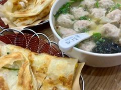 -石门侯·石门馄饨侯(革新北街店)