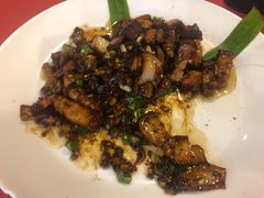 -大树下海鲜饭店