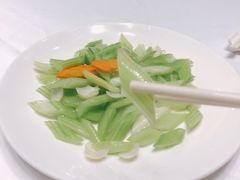 西芹百合-乾隆美食·本帮菜(黄河路店)