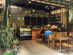 -花苑里咖啡(威远店)