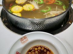 -犇鼎牛潮汕牛肉火锅(新辰里学清路店)