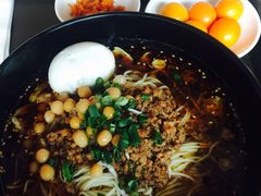 -重庆老字号·吴抄手·高豆花(T3航站楼店)