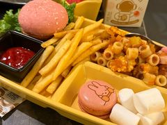-湊湊火锅·茶憩(合生汇购物中心店)