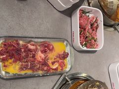 -张哞哞·鲜切牛肉自助火锅(高德置地店)