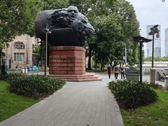 -新南门(地铁站)