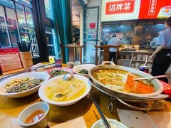 金汤全家福-鸡毛店·川菜(李家沱店)