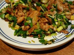 -云海肴·汽锅鸡·云南菜(天山百盛优客店)