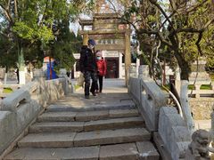 -梅村泰伯庙