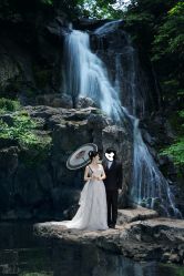 -雪中彩影婚纱摄影·微光艺术中心