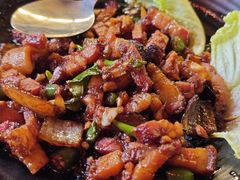 -大树下海鲜饭店
