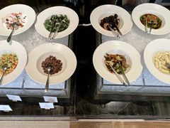 -圣丰索菲特·2 On 988 Café 自助餐厅