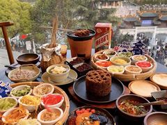 -包整·丝娃娃(甲秀楼景观店)