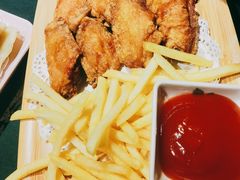 -叶派龙虾•招牌香辣蟹·海鲜(中海国际店)