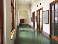 -香港大学