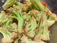 干锅腊肉花菜-避风塘·老港味餐厅(虹口龙之梦店)