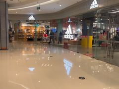 -adidas(滔搏新城吾悦广场店)