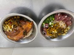 -梁阿婆廿年老牌扣肉糯米饭