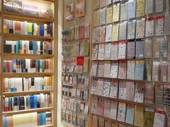 -猫的天空之城概念书店(杭州南宋御街店)