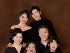 -iF摄影•全家福•证件照•形象照(南山店)