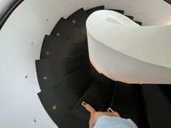-瑰丽酒店·海吧·天际下午茶·现场DJ·天台酒吧