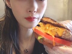 -HIGH FIVE哈福手工汉堡(桂林路店)